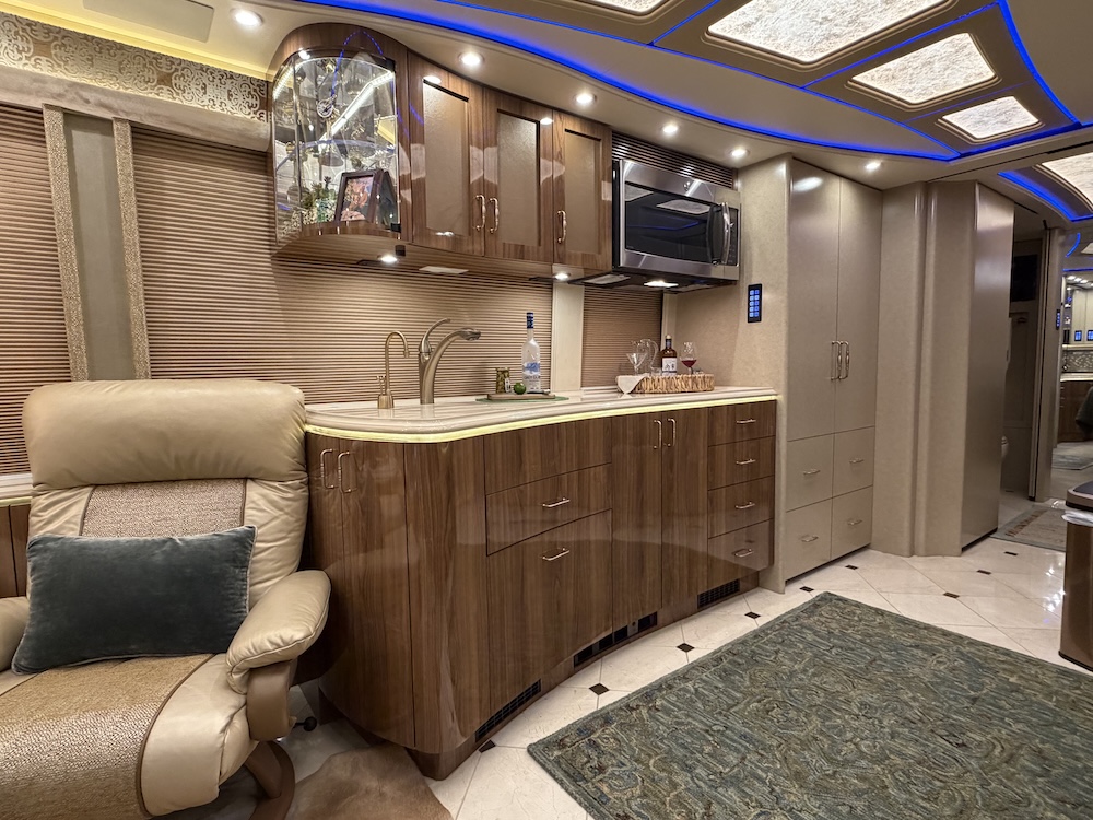 2019 Prevost Marathon H3-45 For Sale