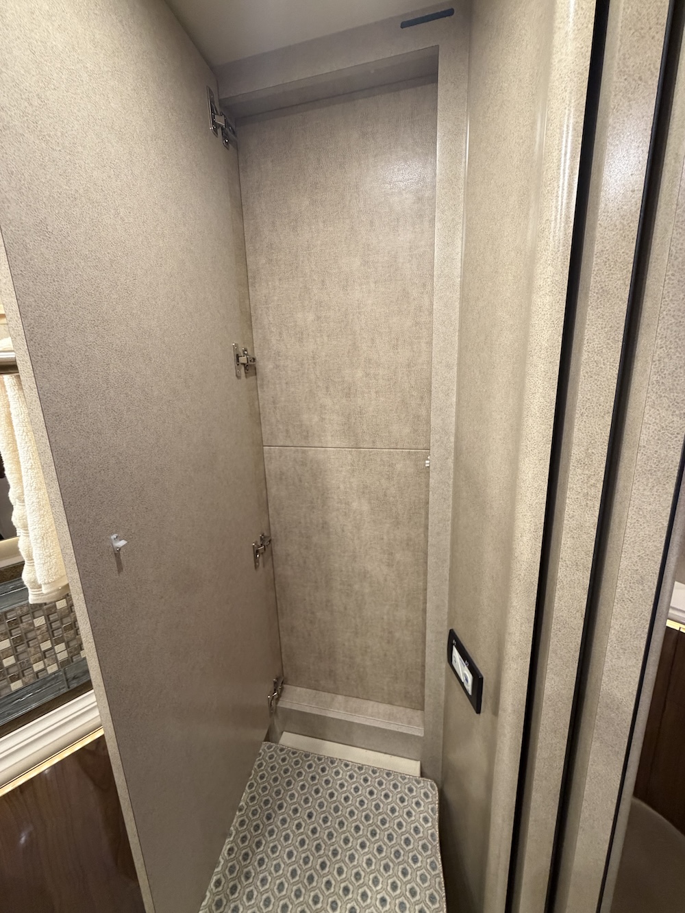 2019 Prevost Marathon H3-45 For Sale