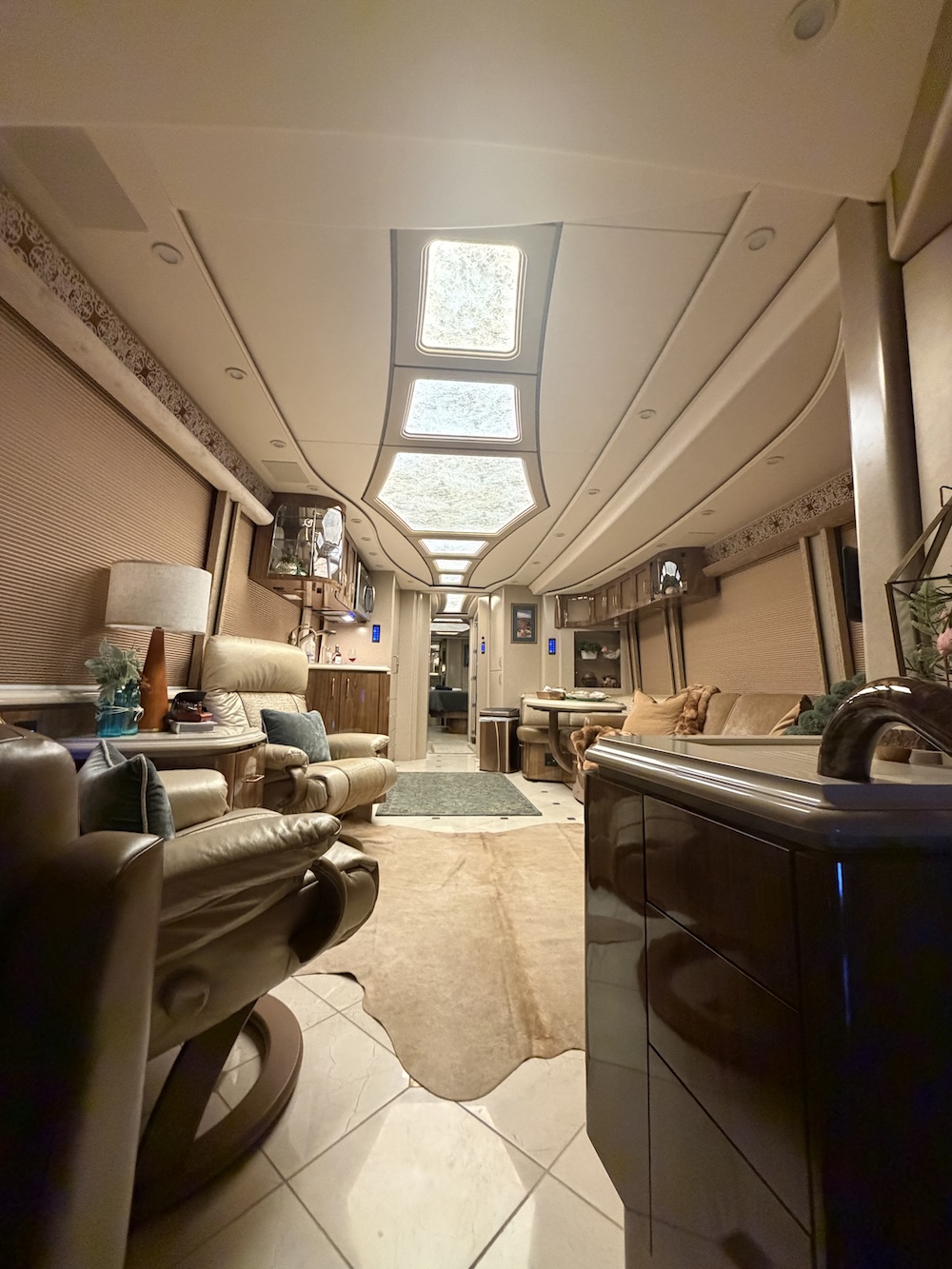 2019 Prevost Marathon H3-45 For Sale
