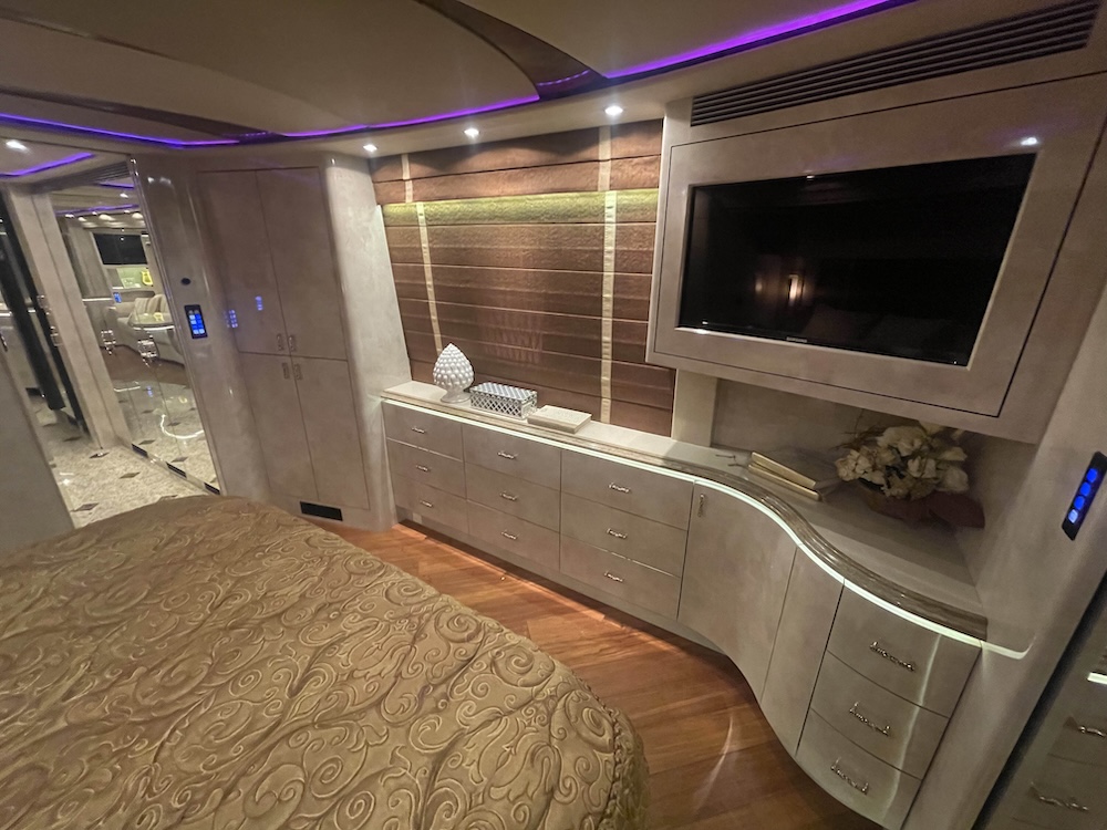 2012 Prevost Marathon  H3-45 For Sale