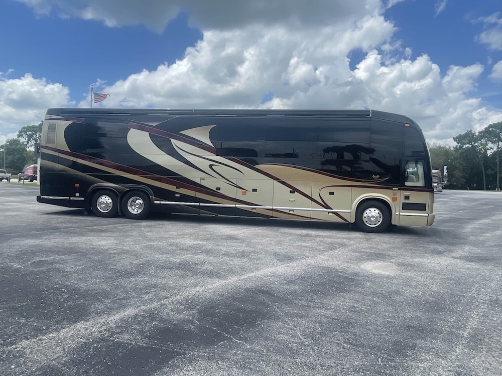 2012 Prevost Marathon  H3-45 For Sale