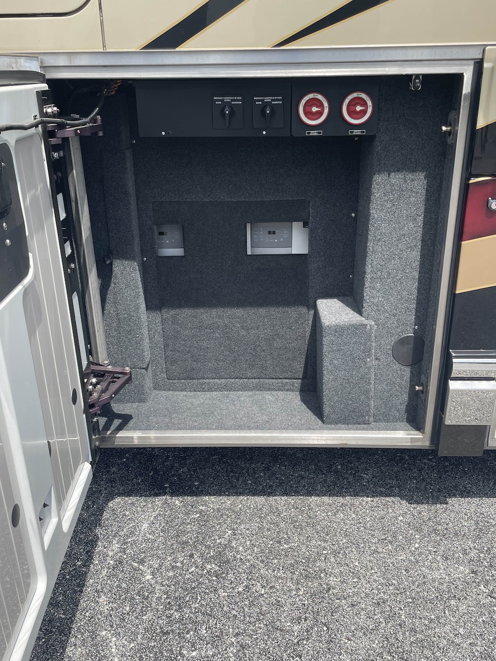2012 Prevost Marathon  H3-45 For Sale
