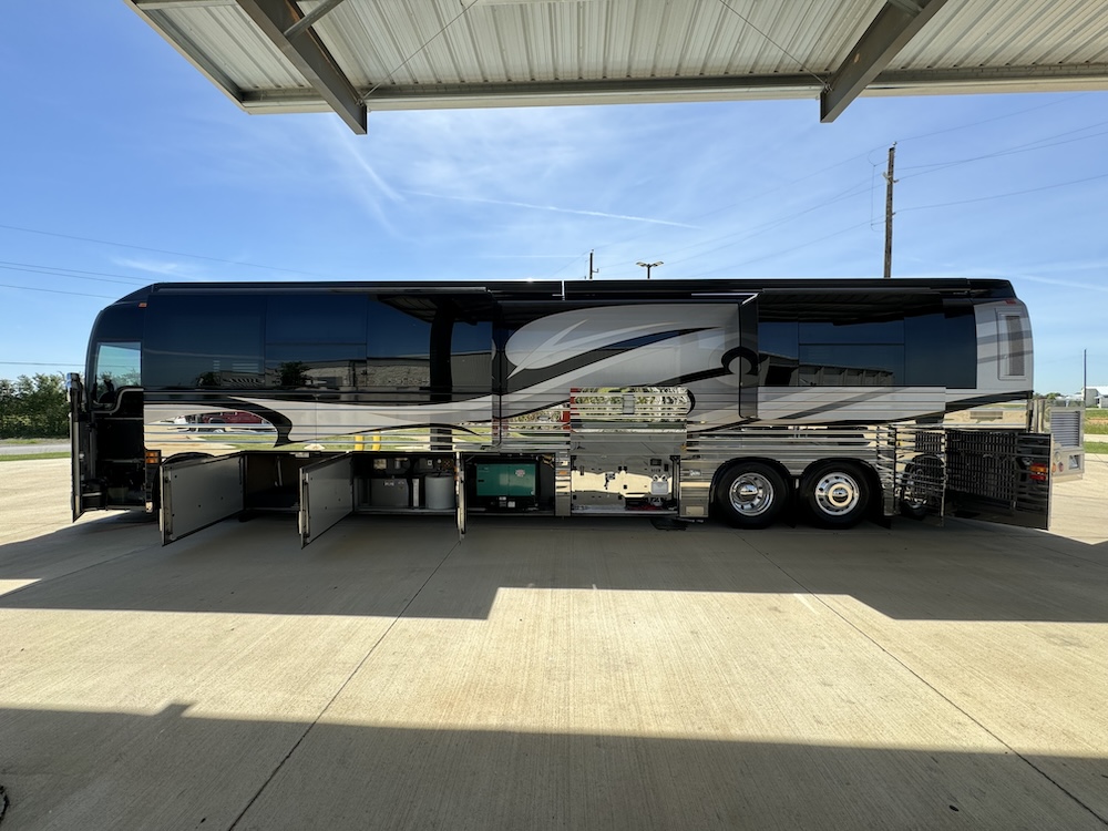 2020 Prevost Marathon Bruce XLII For Sale