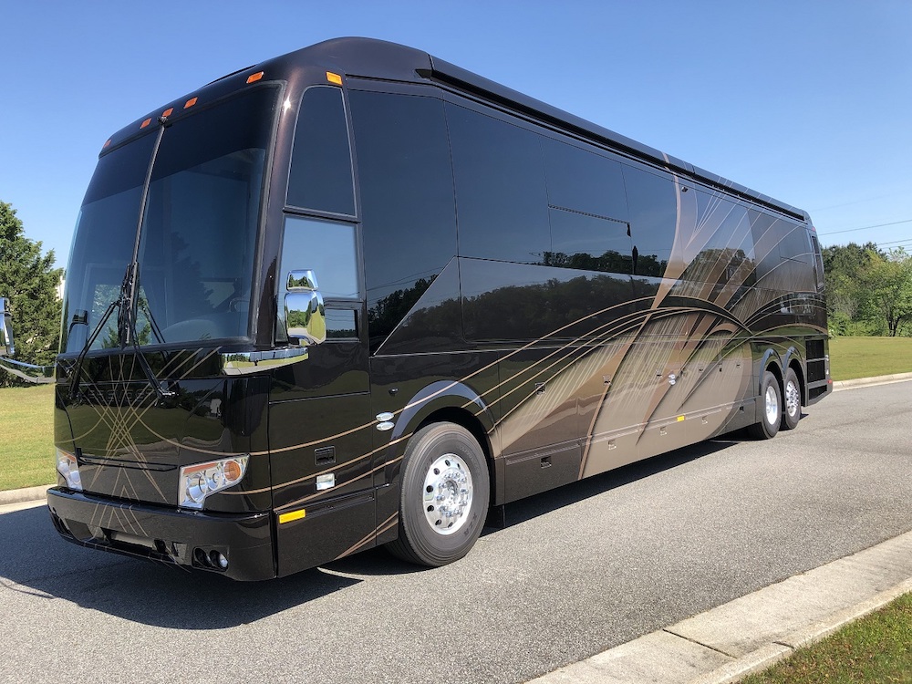 2020 Prevost Featherlite H3-45 For Sale