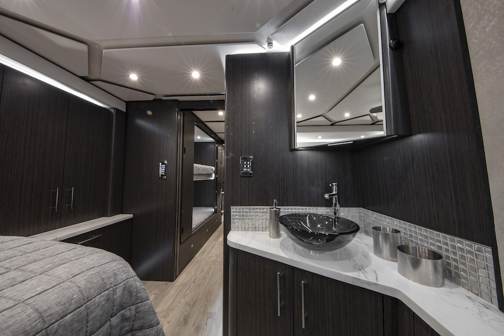 2020 Prevost Featherlite H3-45 For Sale