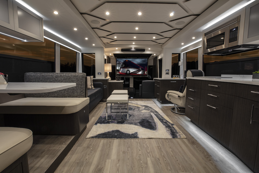 2020 Prevost Featherlite H3-45 For Sale