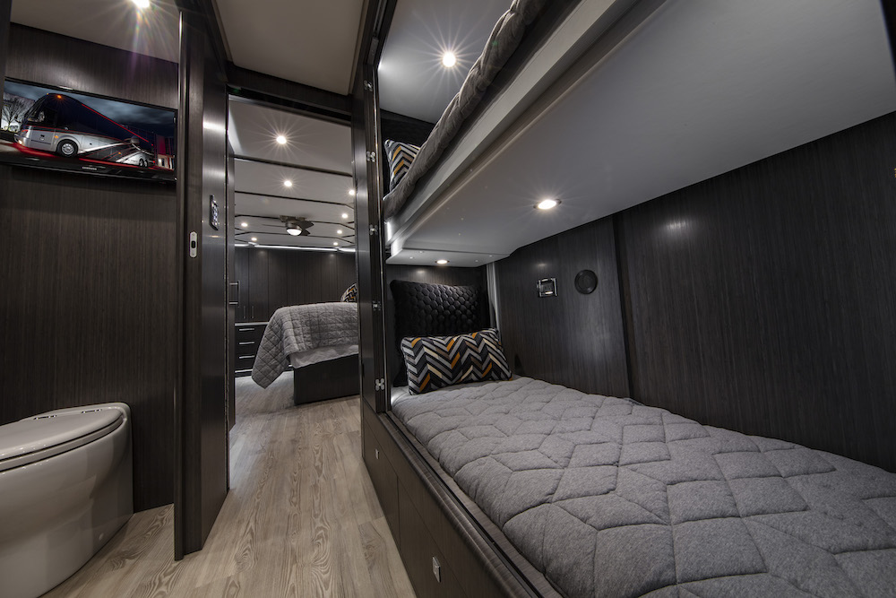 2020 Prevost Featherlite H3-45 For Sale