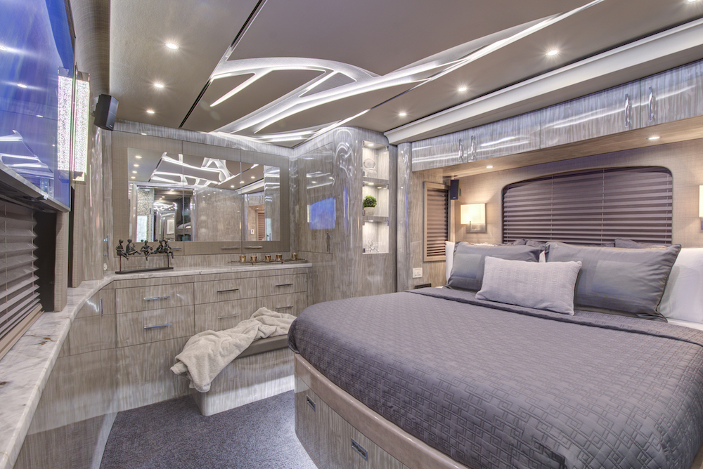 2020 Prevost Florida Coach X3 For Sale