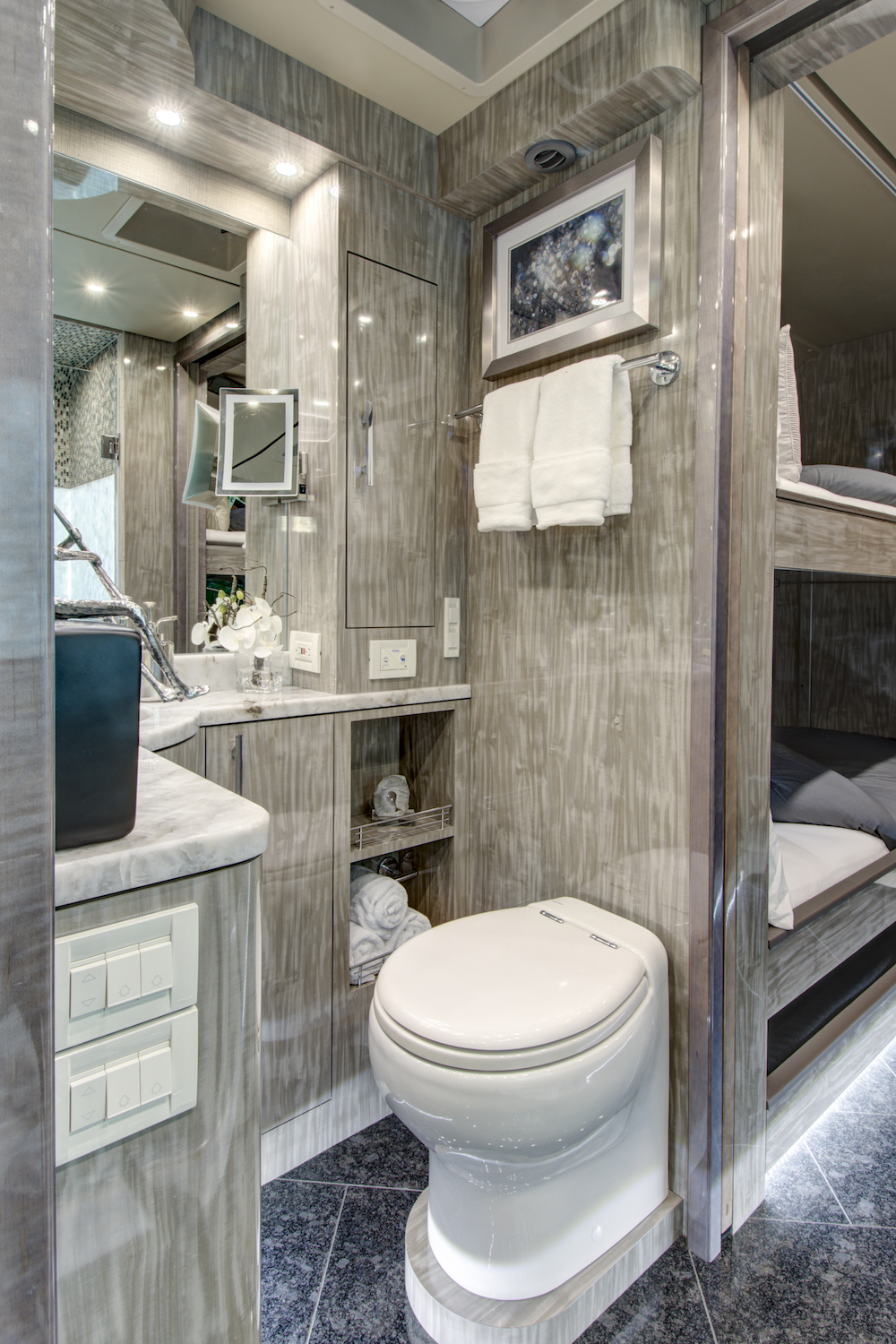 2020 Prevost Florida Coach X3 For Sale