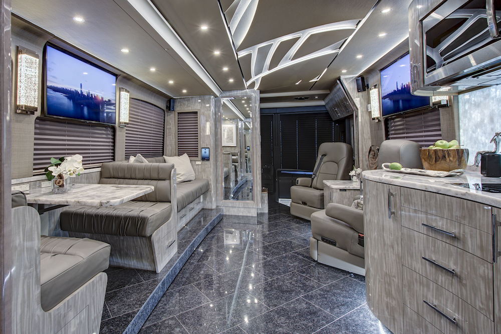 2020 Prevost Florida Coach X3 For Sale