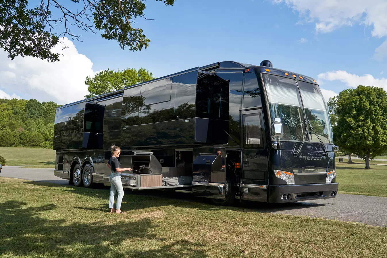 2020 Prevost  H3-45 For Sale