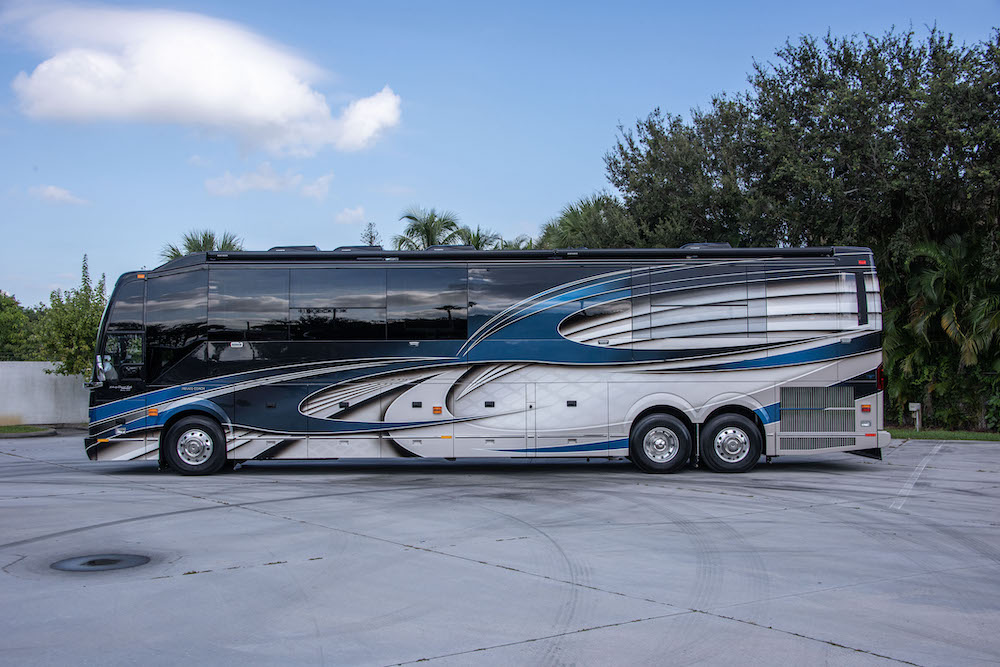 2020 Prevost Liberty H3-45 For Sale