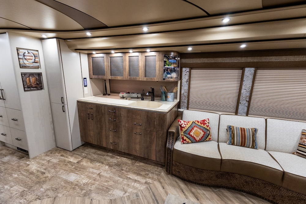2020 Prevost Marathon H3-45 For Sale