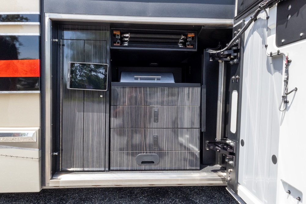 2020 Prevost Marathon H3-45 For Sale
