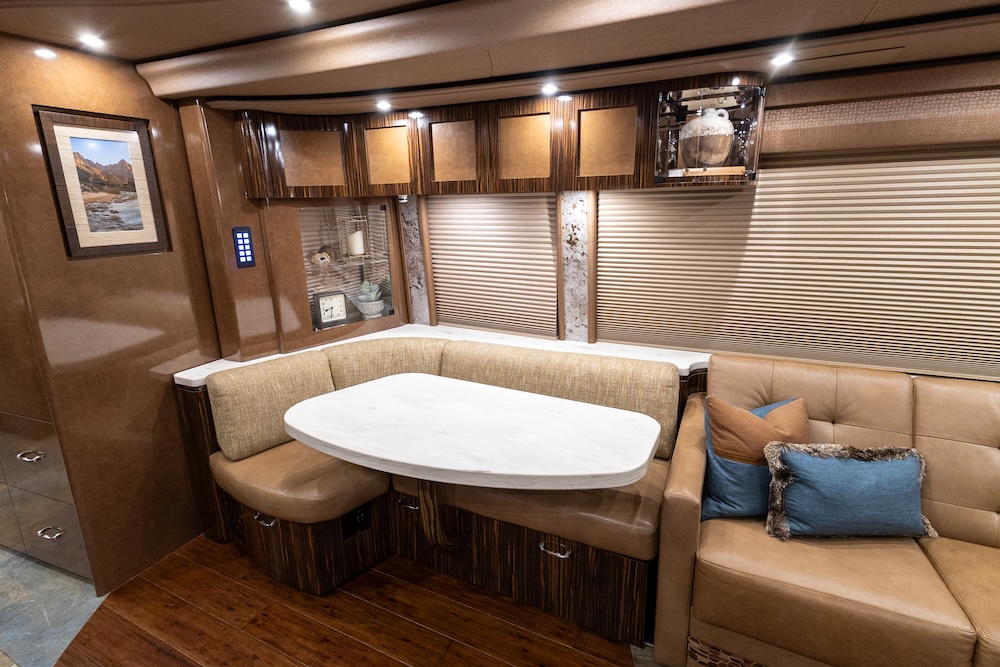 2020 Prevost  Marathon H3-45 For Sale