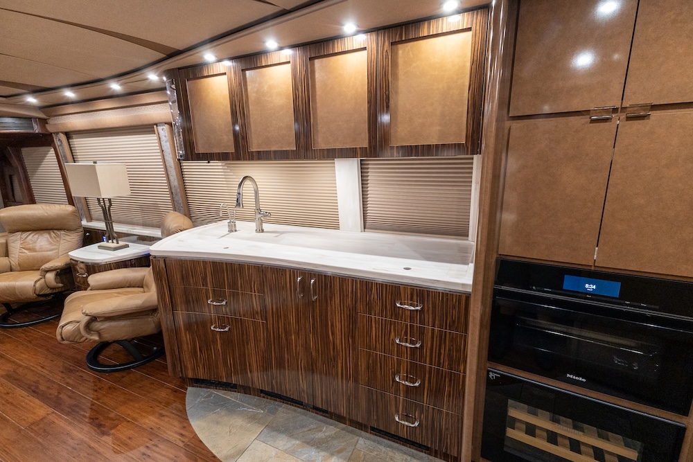 2020 Prevost  Marathon H3-45 For Sale