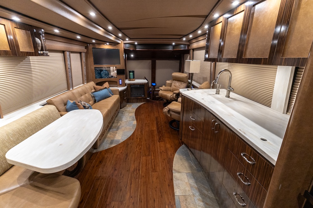 2020 Prevost  Marathon H3-45 For Sale