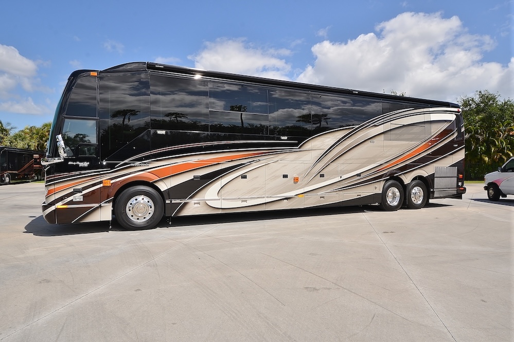 2021 Prevost Liberty H3-45 For Sale