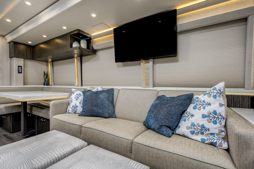 2021 Prevost Marathon H3-45 For Sale