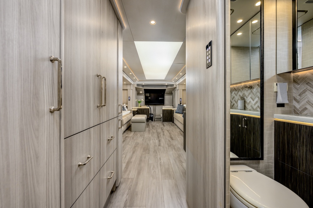 2021 Prevost Marathon H3-45 For Sale