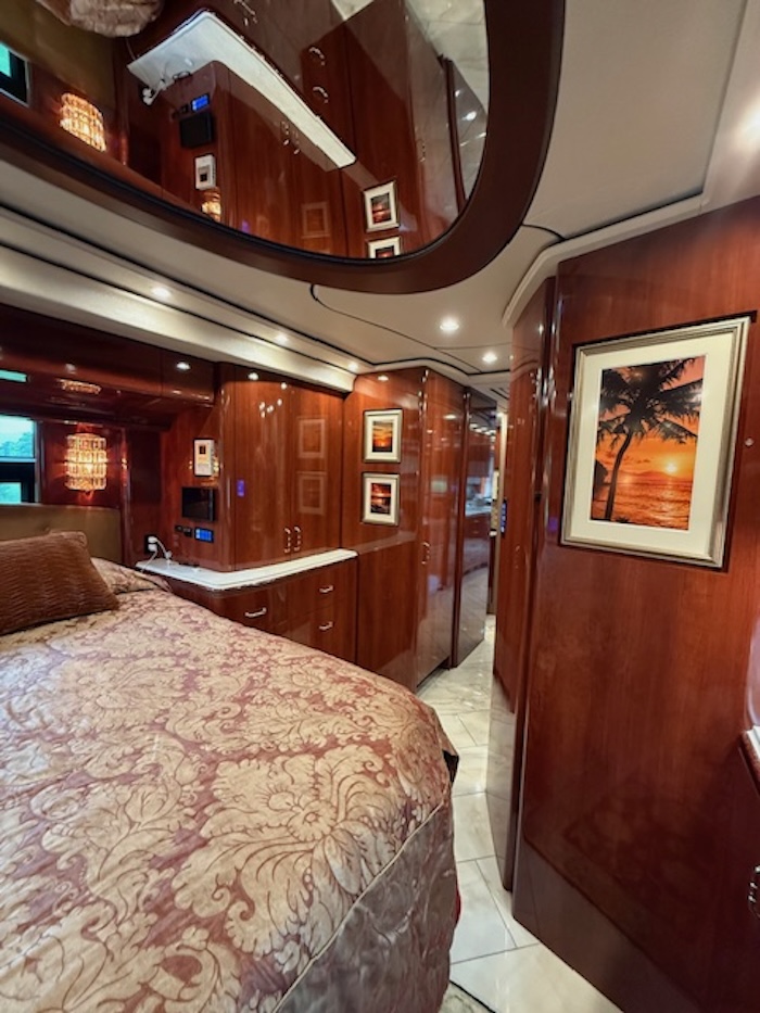2021 Prevost Marathon X3 For Sale