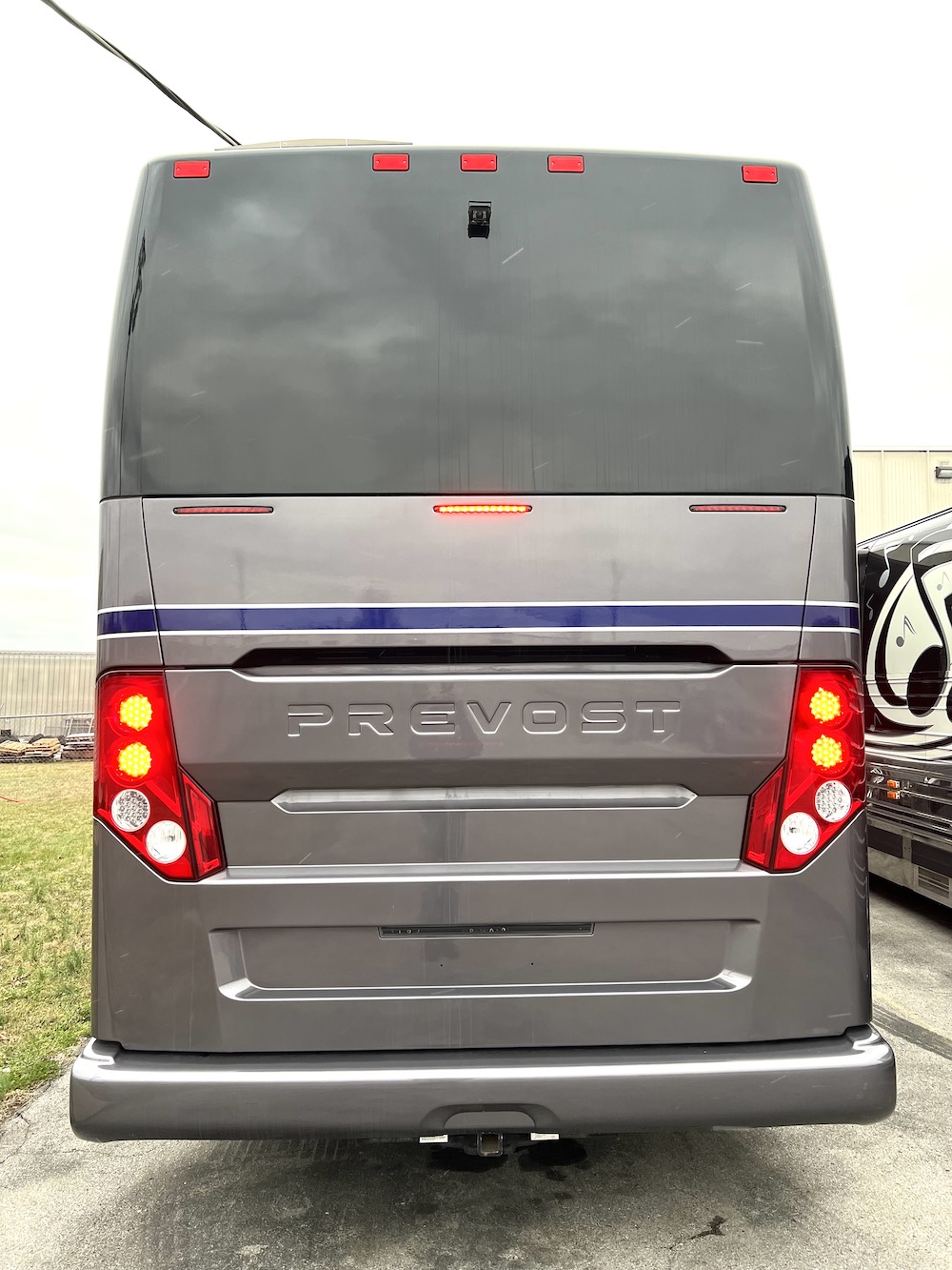 2021 Prevost Nashville Coach  H3-45 For Sale
