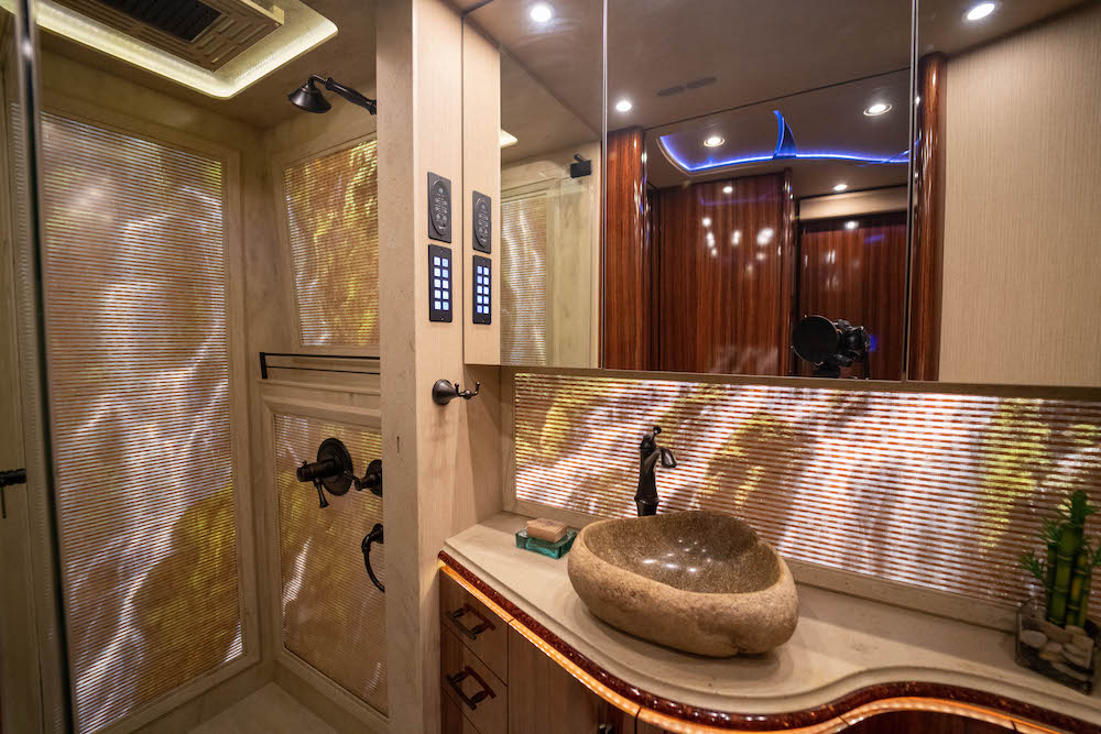 2021 Prevost Marathon X3 For Sale