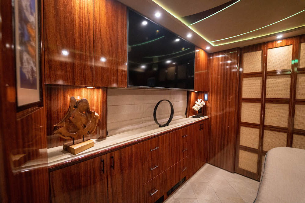 2021 Prevost Marathon X3 For Sale