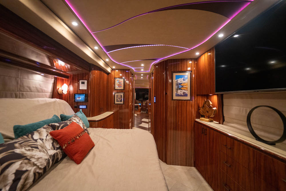 2021 Prevost Marathon X3 For Sale