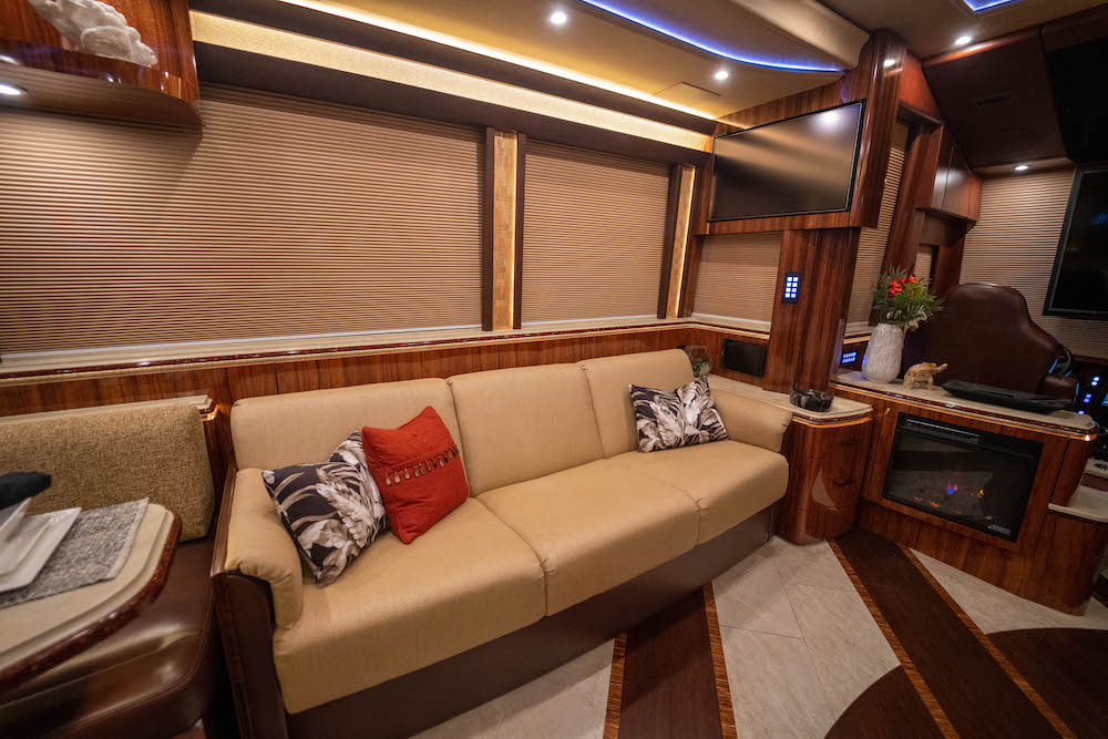 2021 Prevost Marathon X3 For Sale