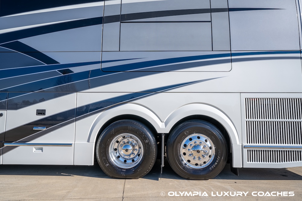 2022 Prevost Emerald  H3-45 For Sale