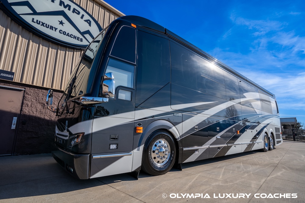 2022 Prevost Emerald  H3-45 For Sale