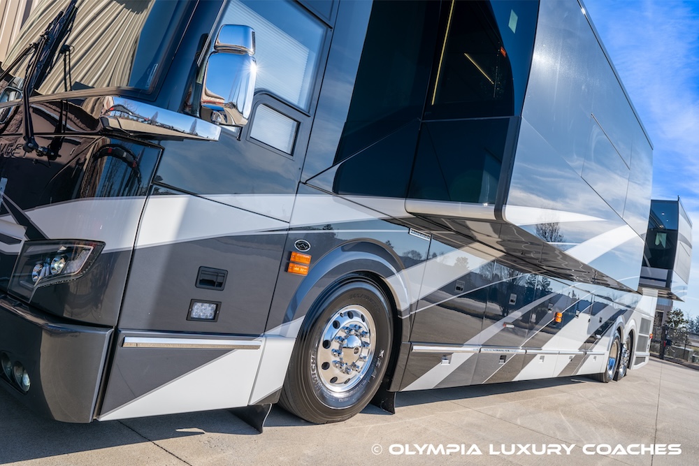 2022 Prevost Emerald  H3-45 For Sale