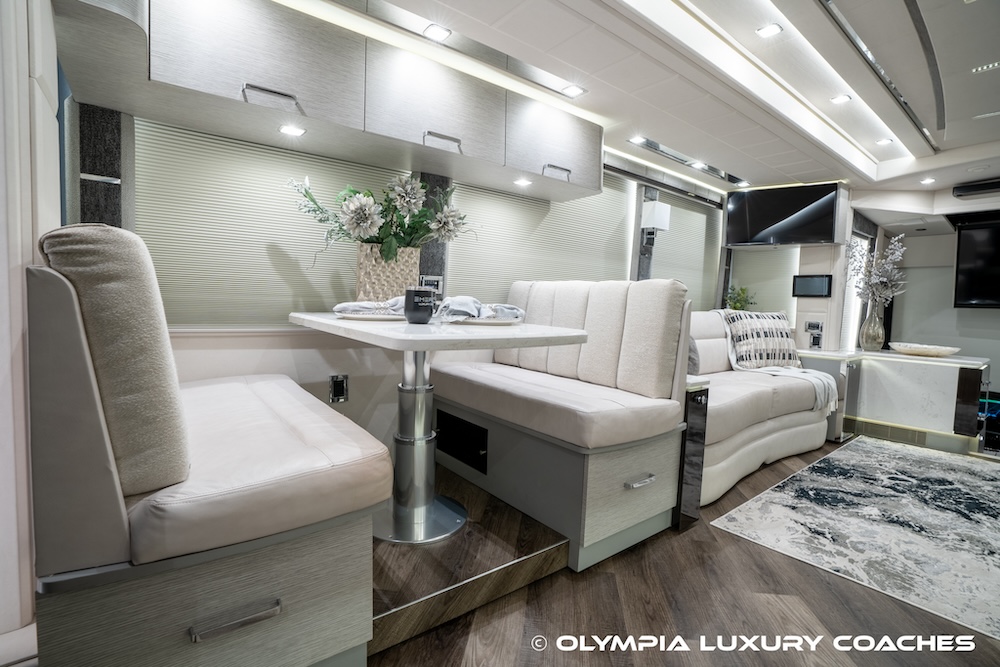 2022 Prevost Emerald  H3-45 For Sale