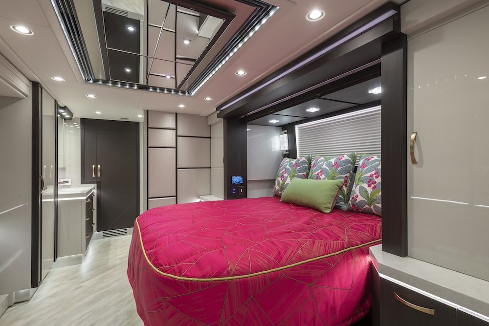 2022 Prevost Liberty H3-45 For Sale