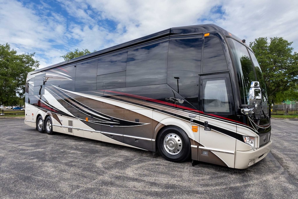 2022 Prevost Marathon H3-45 For Sale