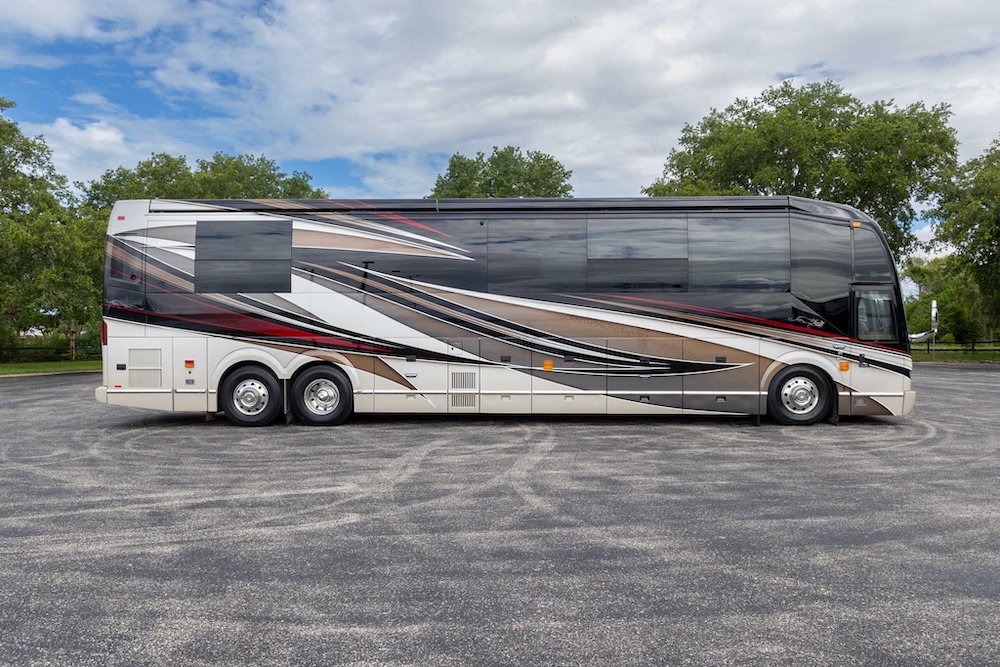 2022 Prevost Marathon H3-45 For Sale