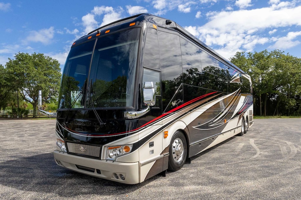 2022 Prevost Marathon H3-45 For Sale