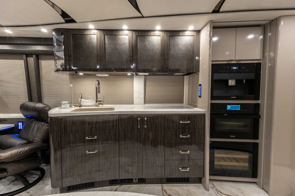 2022 Prevost Marathon H3-45 For Sale