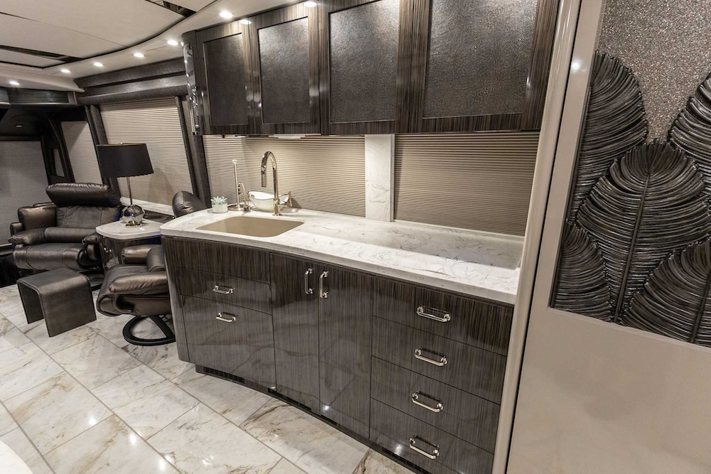 2022 Prevost Marathon H3-45 For Sale