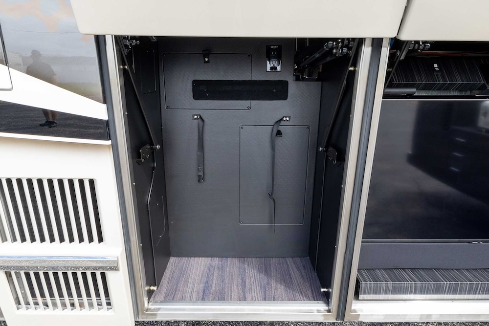 2022 Prevost Marathon H3-45 For Sale