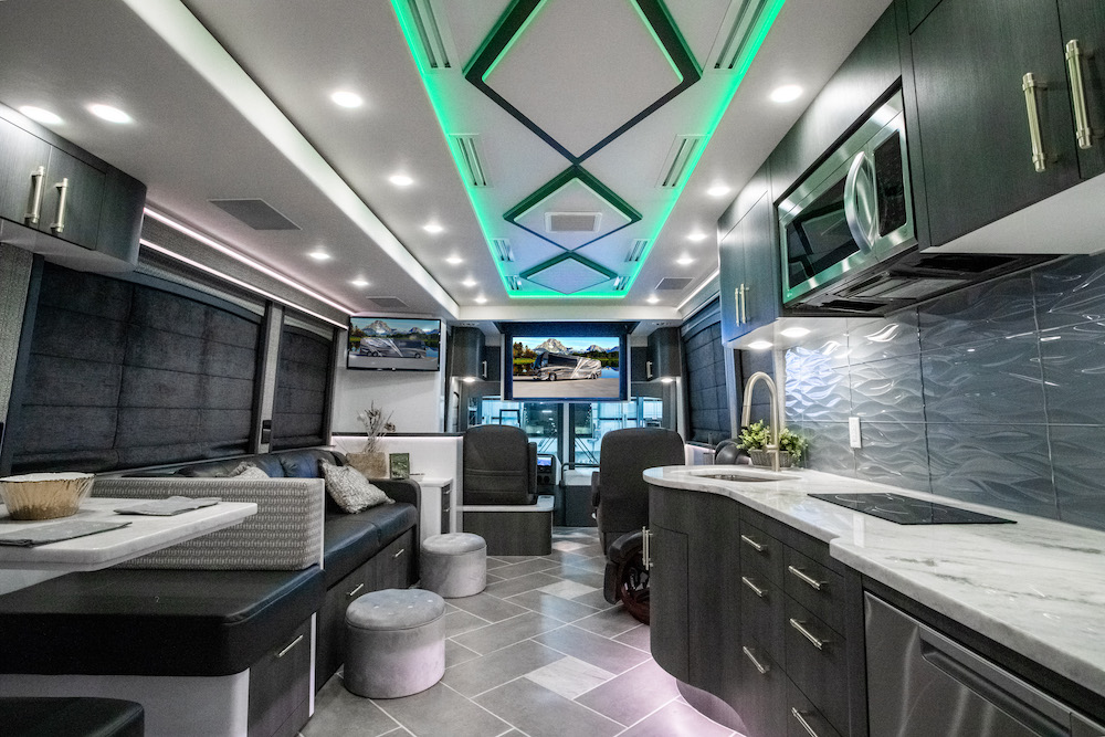 2022 Prevost Nashville Coach For Sale