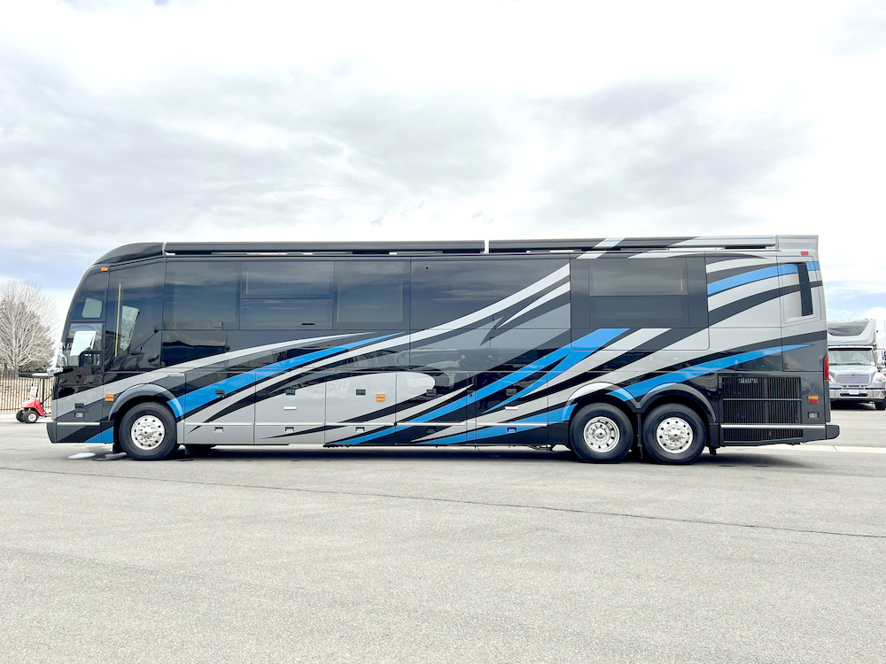 2023 Prevost Emerald H3-45 For Sale