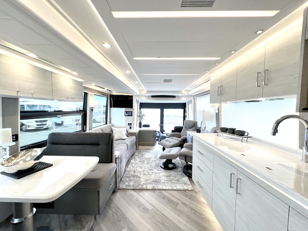 2023 Prevost Emerald H3-45 For Sale