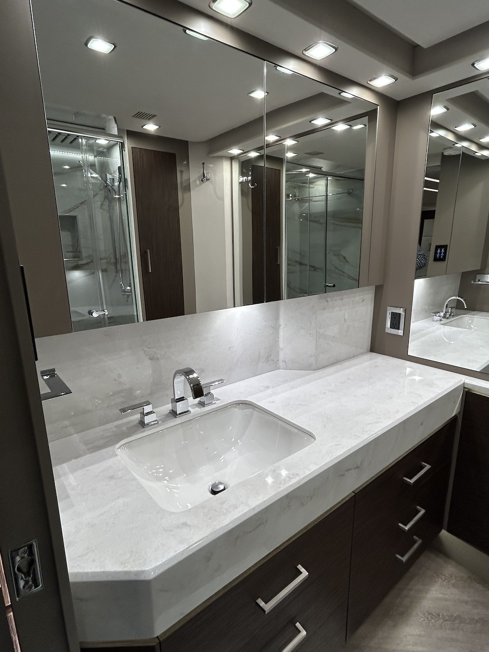 2023 Prevost Emerald H3-45 For Sale