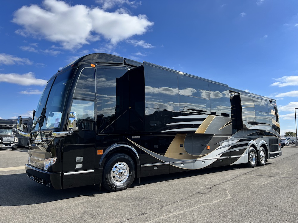 2023 Prevost Emerald H3-45 For Sale