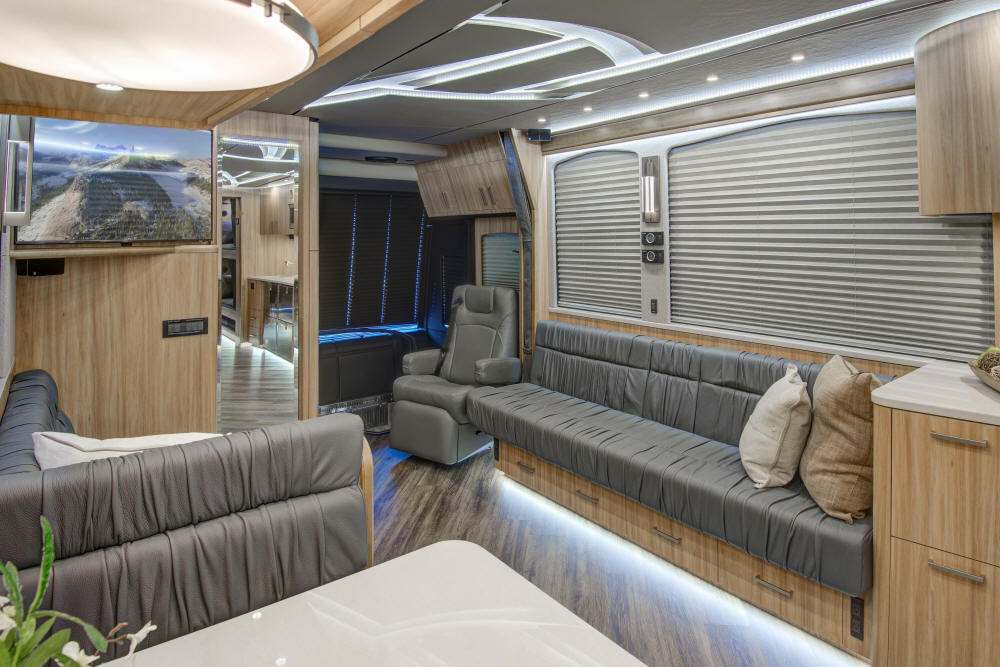 2023 Prevost Florida Coach X3 For Sale