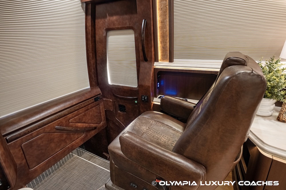 2023 Prevost Marathon X3 For Sale
