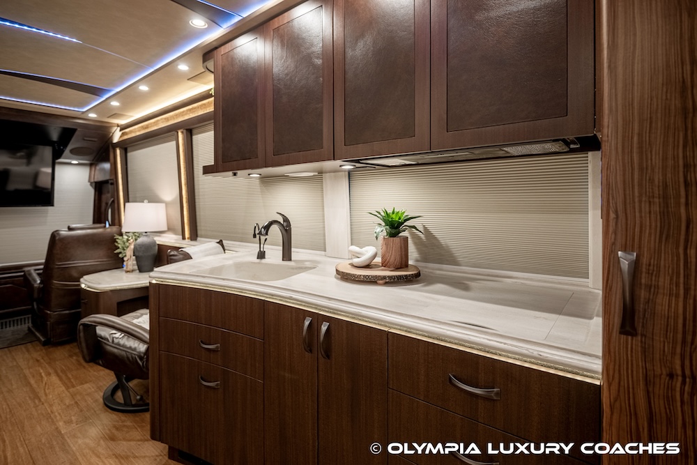 2023 Prevost Marathon X3 For Sale