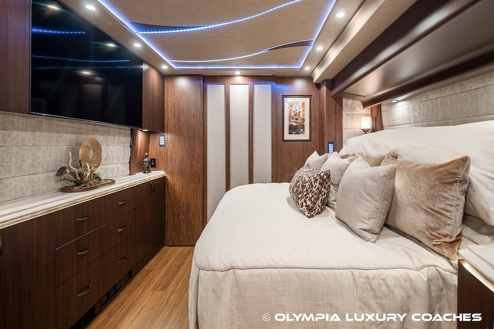 2023 Prevost Marathon X3 For Sale